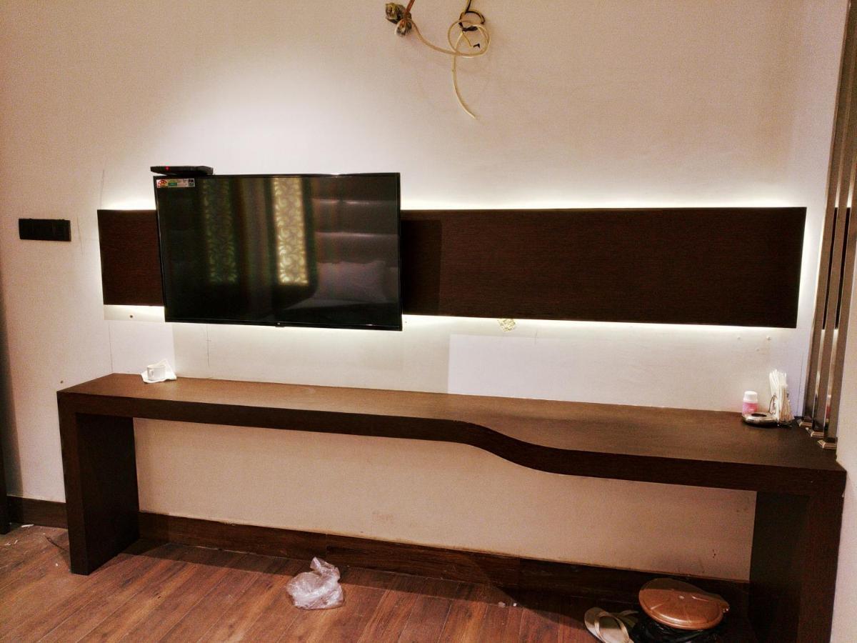 Hotel Star Inn Ganganagar Ngoại thất bức ảnh
