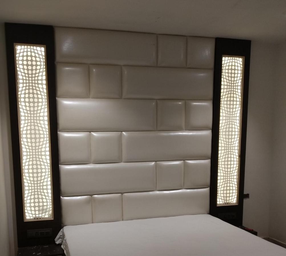 Hotel Star Inn Ganganagar Ngoại thất bức ảnh