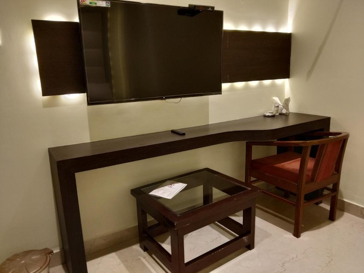 Hotel Star Inn Ganganagar Ngoại thất bức ảnh