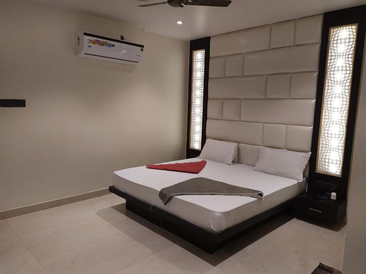 Hotel Star Inn Ganganagar Ngoại thất bức ảnh