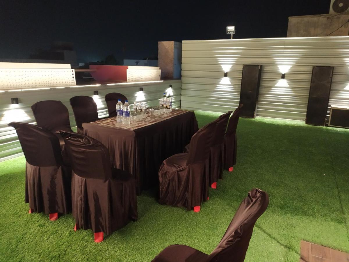 Hotel Star Inn Ganganagar Ngoại thất bức ảnh